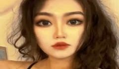 美女自拍