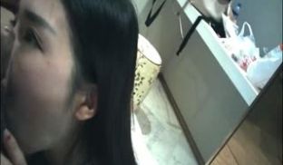 91约约哥豪宅大战高颜值长腿翘臀黑丝高跟模特