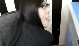 女秘书勾引主任操她!
