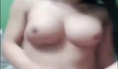 被女神弄的真爽!