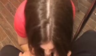 和妹子谈好价钱就给我口硬了!