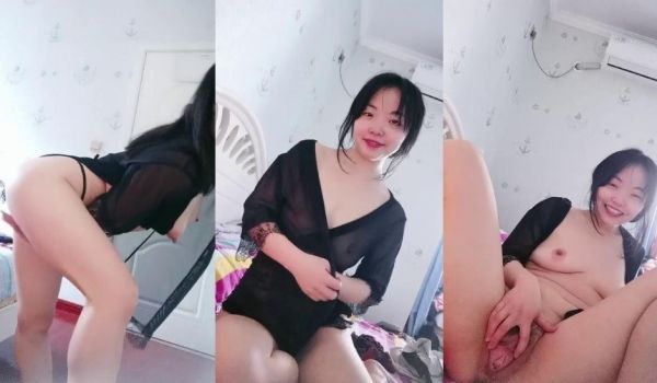 极品少妇哟 黑丝情趣内衣，老公不在家一个人在卧室