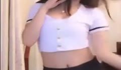 某平台性感学妹制服诱惑直播秀