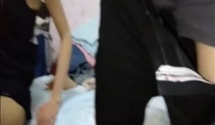 【好身材】吃完饭偷操眼镜小女友
