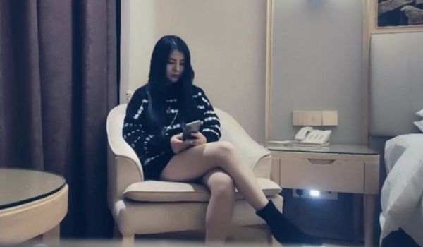 七天高端外围约了个名媛美女