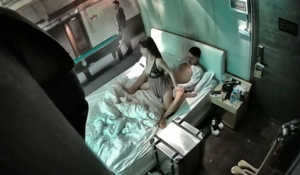 酒店偷拍系列-女人韵味十足的御姐穿着情趣内衣激情
