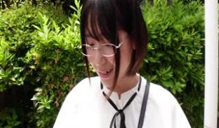 BUR-616 激カワ娘独り占め！初対面で中出し