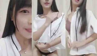 超美身材一流绝对女神骚气热舞直播