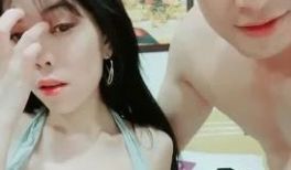 中年男约炮越南肤白妹子啪啪大秀_骑乘后入多种姿势