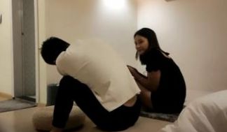 换妻探花两对夫妻激情4P密码房