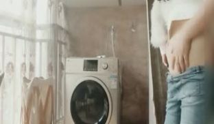 【真实记录姐弟啪啪】色弟弟午休工作间勾引强操极品