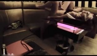 dorababe淫乱KTV