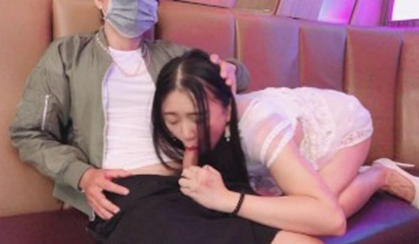 台湾SWAG美女Daisybaby直接在酒店里面