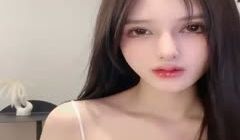 让人流鼻血的完美身材！【香奈奈】第五弹！搔首弄姿