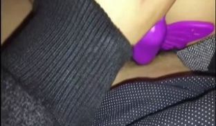 土豪包养高三学妹狂虐调教，舔脚虐肛!。