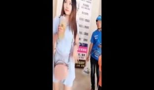 方言对白戏精网红刘婷精彩演绎街头被债主逮着没有钱