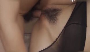 果冻-卢珊珊失恋33天回家发现男友出轨伤心女友在