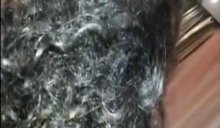 周末约老铁一起和性欲旺盛的淑女老板娘露脸3P嘴说