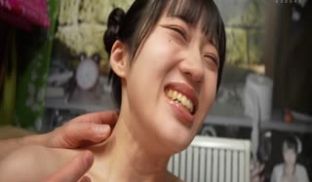 SYK-013 私立の保健の先生 23歳 独身（