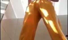 差点让美女发现摄像头)