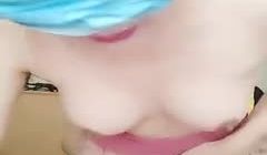逼毛整理的很好看的网红脸女主播和美团外卖小哥啪啪