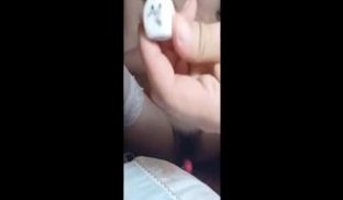 国产直播颖宝夫妻白丝空姐制服诱惑跳弹玩弄骚b出水