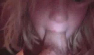 少女被人口交、肛交、3P性爱