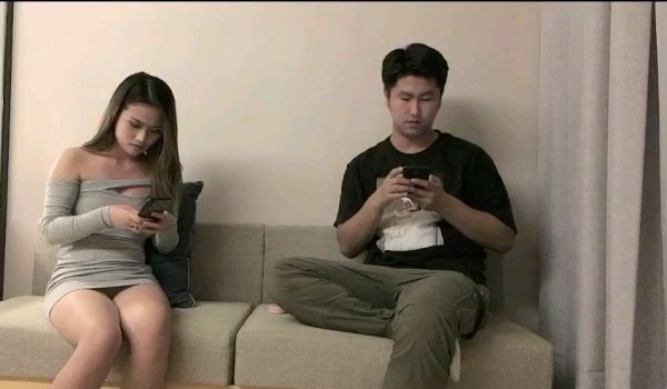 找了个外围女配合度高。