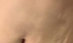 极品爆乳骚妹纸喜欢女上位骑乘做爱。