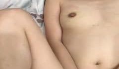 身材苗条的大奶极品人妻少妇偷情挨操。