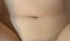 精选 自拍 清纯小女友顶不住持续抽插。