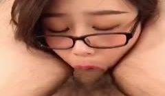 美貌气质女家教 淫荡勾引学生口交深喉。