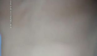 刺青哥约了一位粉红妹子 偷偷录下妹妹淫荡的一面~