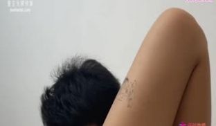 少妇兼职做妓女！老公被绿到发慌！