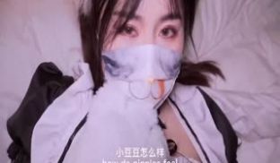 一线天网红小姐姐nana剧情片【主人们有任何问题