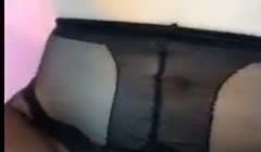 极品网红大胸美女请房东帮忙修空调时诱惑啪啪 淫叫