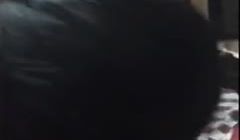 两个人妖轮流上阵调教直男