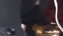 美女户外车里自拍自慰