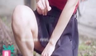 偷窥狂被痴女榨干