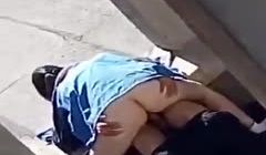 现在的学生都这么敢玩的吗 白天直接在外面做爱 女