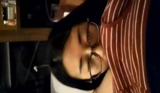 外表文静内心狂野的性感留学美女回国后约网友一起3