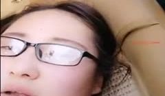 【车震】“我快高潮了哥哥”白肤眼镜少妇外表看起来