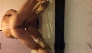 大肥屌后入抽插骚B炮友