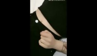 考研补习的大胸妹子出来见网友给她考前做爱放松一下