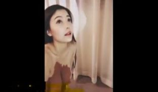 大胸美女啪啪自拍视频流出,各种场景爆插,呻吟浪叫