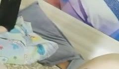 【炮友直播】妖艳主播与炮友干完了还自摸