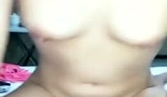 【主播男女啪啪秀】 先口后啪然后再洗个澡