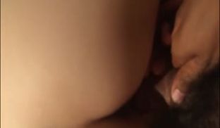 淫语挑逗又害羞又闷骚的文雅眼镜学妹被撩妹大神干的