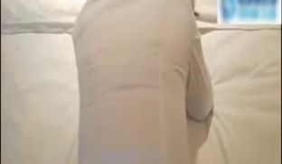 【潜规则】酒店落地窗前玩一把有事秘书干没事干秘书