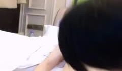 皮肤白皙丰满短发美乳少妇双人秀 揉奶子舔BB男的
